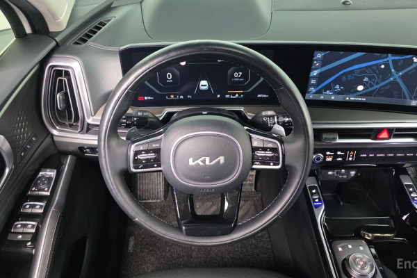 2023 Kia Sorento с пробегом 26 724 км