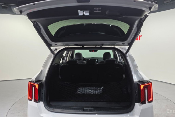 2023 Kia Sorento с пробегом 26 724 км