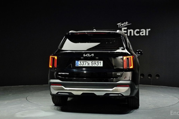2024 Kia Sorento с пробегом 10 244 км