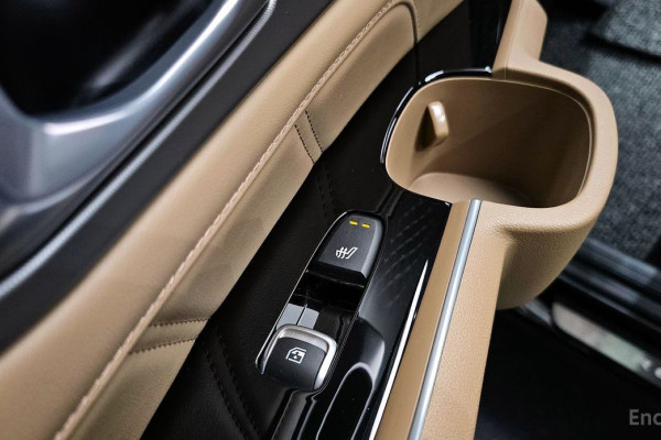 2024 Kia Sorento с пробегом 10 244 км