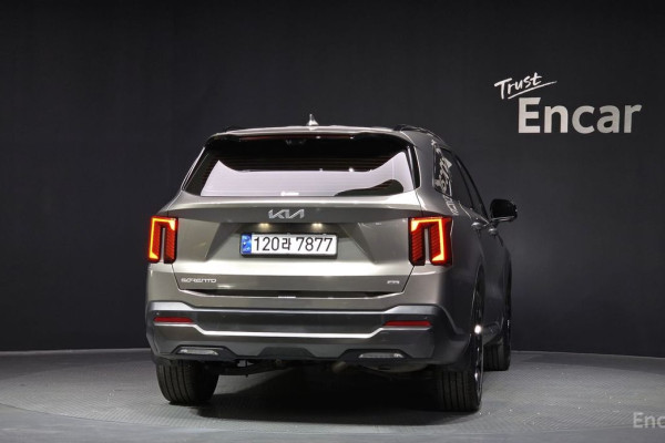 2024 Kia Sorento с пробегом 19 726 км