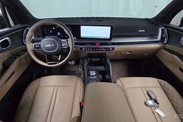 2024 Kia Sorento с пробегом 19 726 км