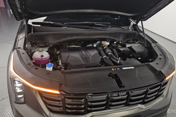 2025 Kia Sorento с пробегом 7 466 км