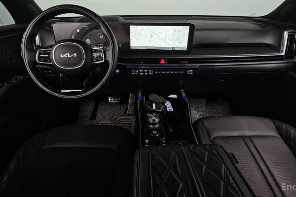 2025 Kia Sorento с пробегом 7 466 км