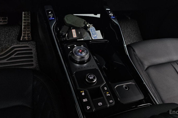 2025 Kia Sorento с пробегом 7 466 км