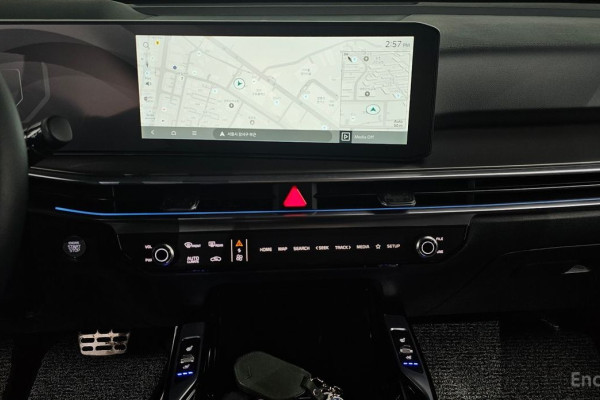 2025 Kia Sorento с пробегом 7 466 км