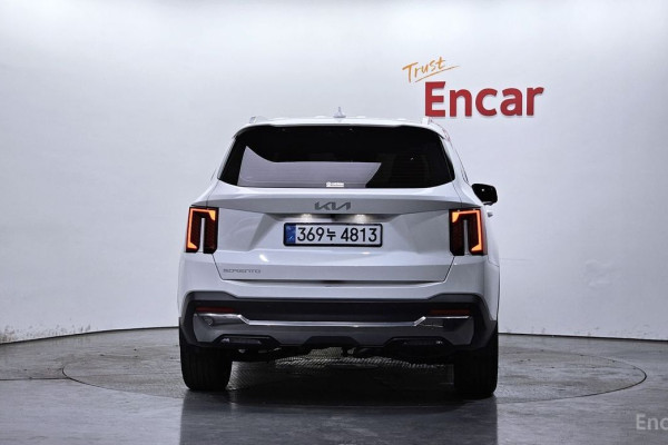 2025 Kia Sorento с пробегом 3 867 км
