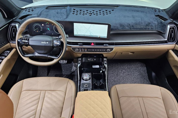 2025 Kia Sorento с пробегом 3 867 км