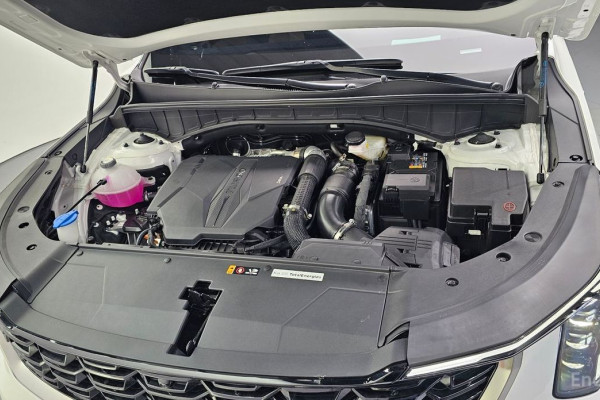 2025 Kia Sorento с пробегом 3 867 км