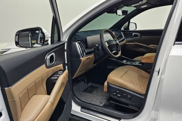 2025 Kia Sorento с пробегом 3 867 км