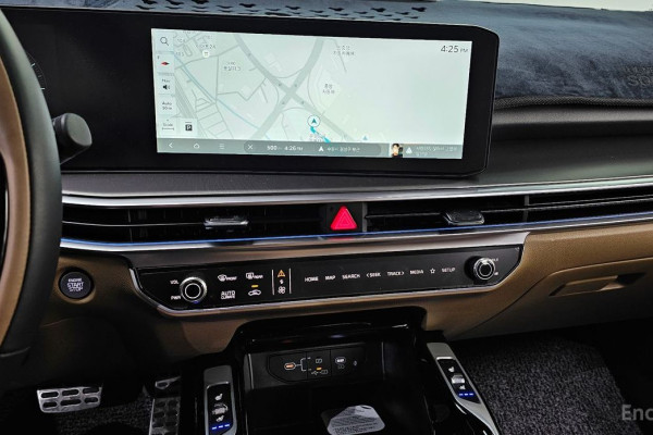 2025 Kia Sorento с пробегом 3 867 км