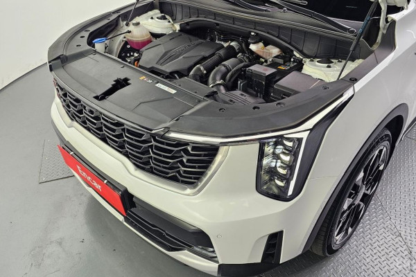 2023 Kia Sorento с пробегом 63 112 км