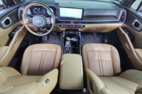 2023 Kia Sorento с пробегом 63 112 км