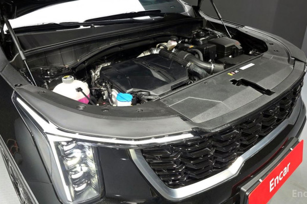 2026 Kia Sorento с пробегом 7 808 км