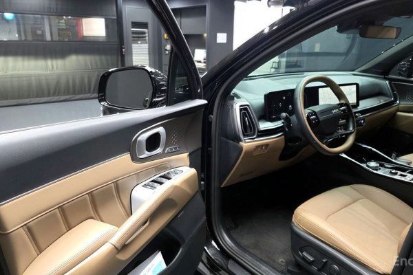 2026 Kia Sorento с пробегом 7 808 км