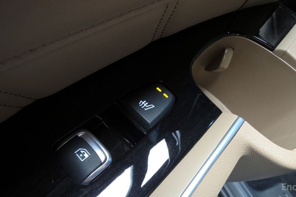 2026 Kia Sorento с пробегом 7 808 км