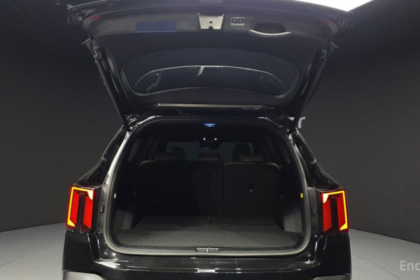 2026 Kia Sorento с пробегом 7 808 км