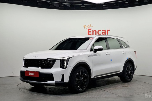 2023 Kia Sorento с пробегом 33 935 км