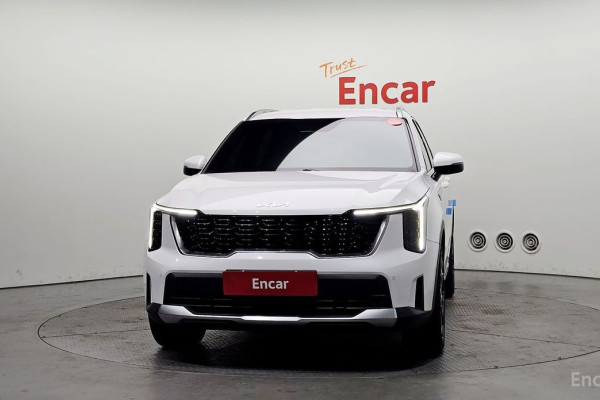 2023 Kia Sorento с пробегом 33 935 км