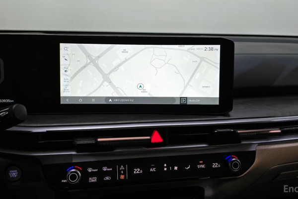 2023 Kia Sorento с пробегом 33 935 км