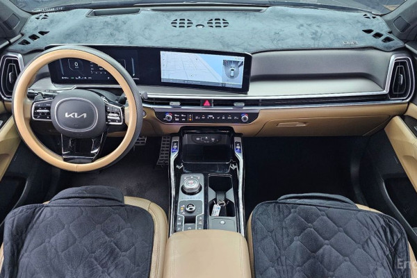 2024 Kia Sorento с пробегом 24 143 км