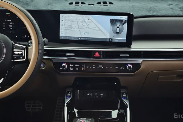 2024 Kia Sorento с пробегом 24 143 км