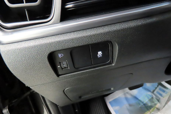 2023 Kia Sorento с пробегом 32 084 км