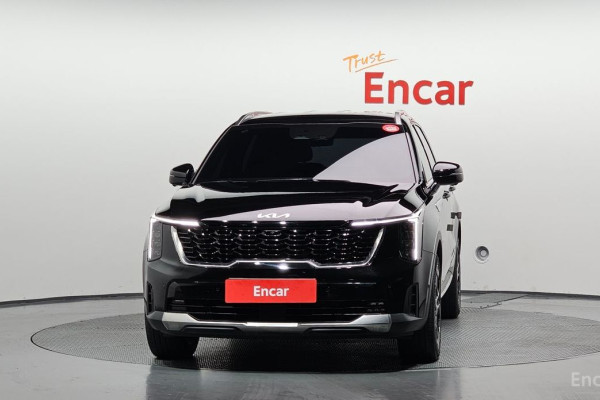 2023 Kia Sorento с пробегом 26 348 км