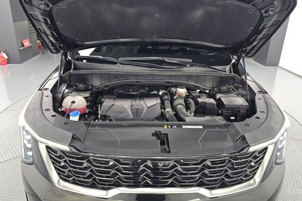 2023 Kia Sorento с пробегом 26 348 км