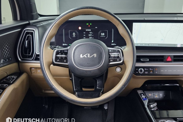 2023 Kia Sorento с пробегом 30 824 км
