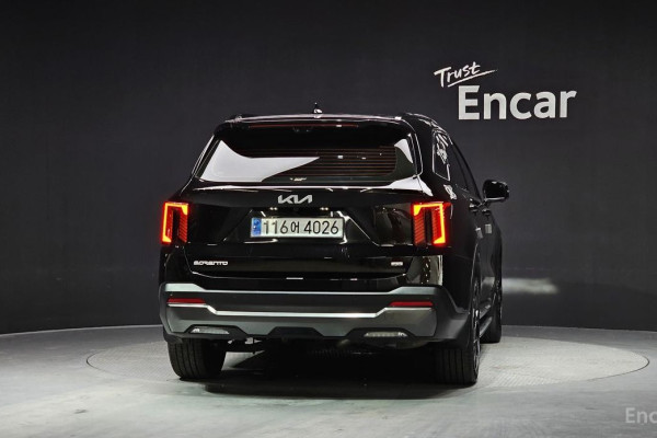 2023 Kia Sorento с пробегом 29 664 км