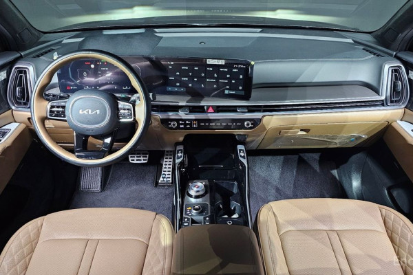 2023 Kia Sorento с пробегом 29 664 км