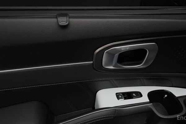 2025 Kia Sorento с пробегом 65 км