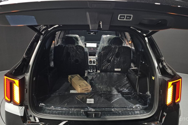 2025 Kia Sorento с пробегом 65 км
