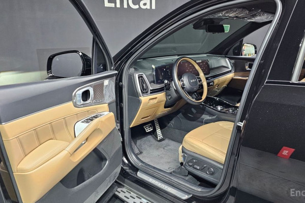 2023 Kia Sorento с пробегом 29 664 км