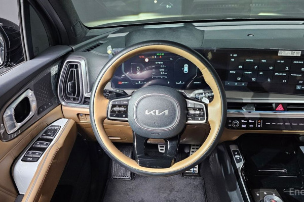 2023 Kia Sorento с пробегом 29 664 км