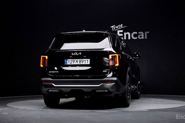 2023 Kia Sorento с пробегом 19 405 км