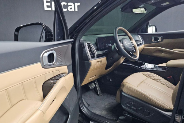 2023 Kia Sorento с пробегом 19 405 км