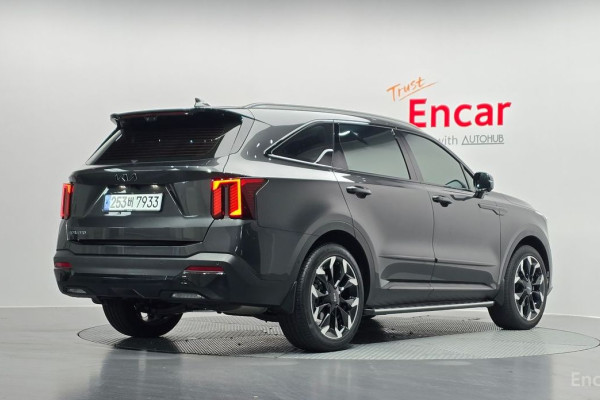 2024 Kia Sorento с пробегом 6 809 км