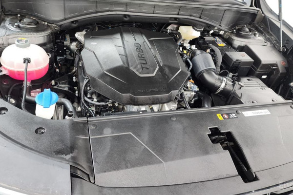 2024 Kia Sorento с пробегом 14 610 км