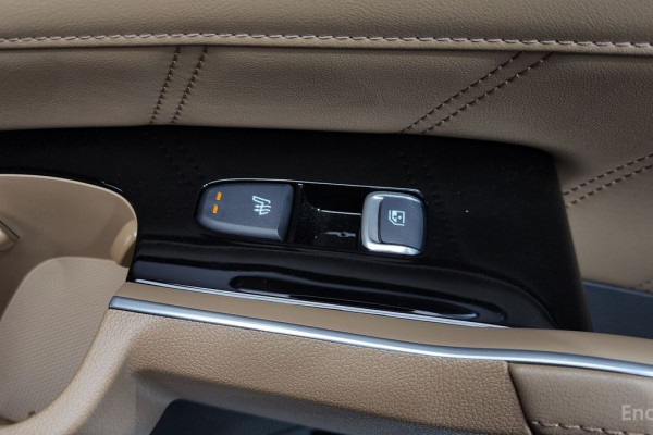 2024 Kia Sorento с пробегом 14 610 км