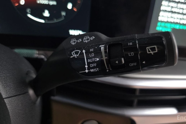 2025 Kia Sorento с пробегом 10 671 км