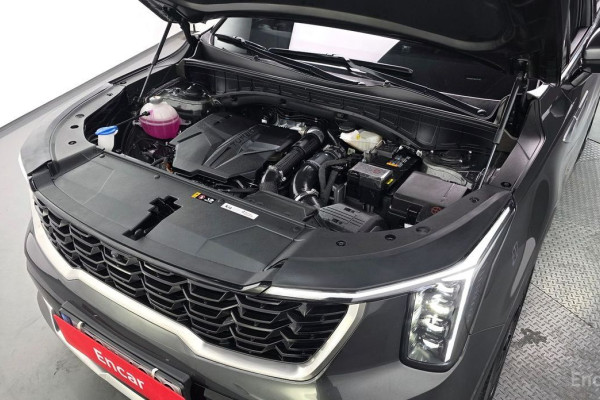 2023 Kia Sorento с пробегом 19 595 км