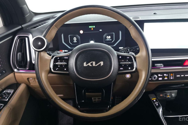 2023 Kia Sorento с пробегом 19 595 км