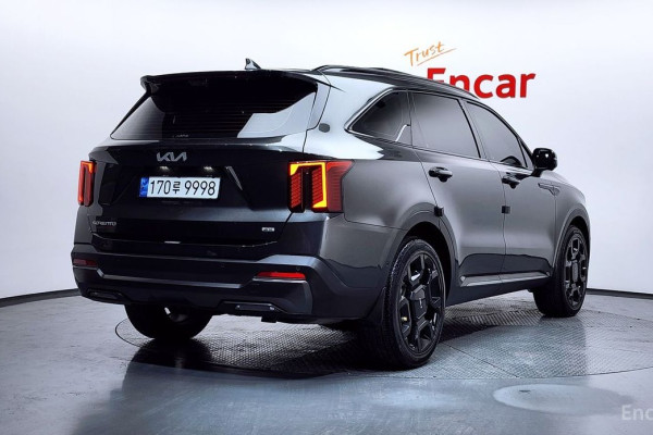 2024 Kia Sorento с пробегом 10 143 км
