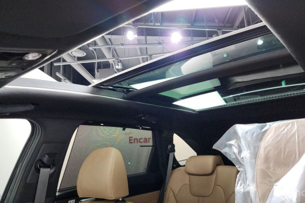 2024 Kia Sorento с пробегом 10 143 км