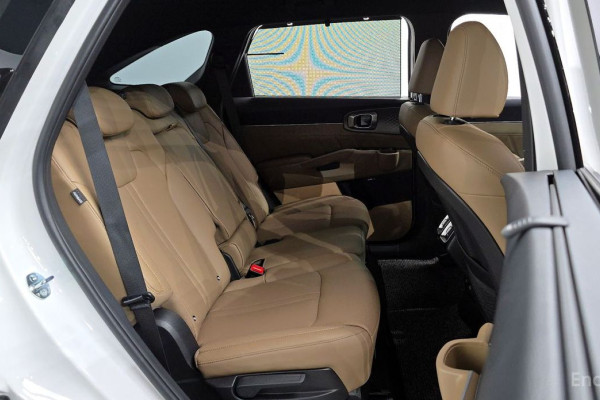 2025 Kia Sorento с пробегом 7 404 км