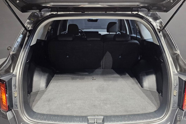 2023 Kia Sorento с пробегом 39 161 км