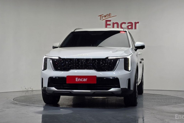 2024 Kia Sorento с пробегом 33 495 км