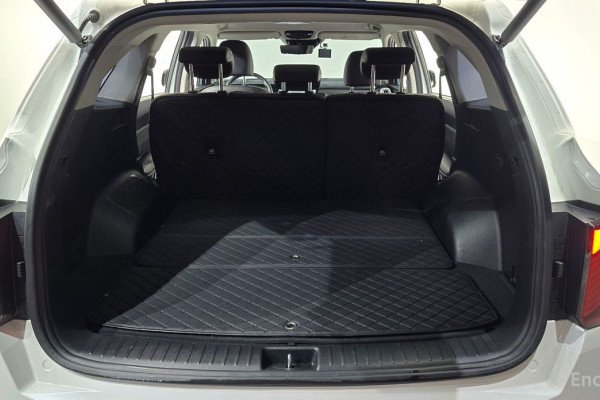 2024 Kia Sorento с пробегом 33 495 км